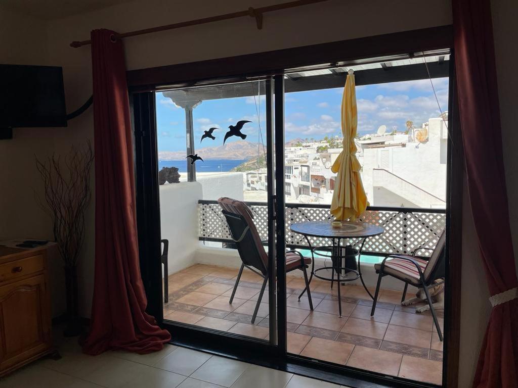 The White Dragos With Ocean View - Ac - Private Pool Lägenhet Tías Exteriör bild
